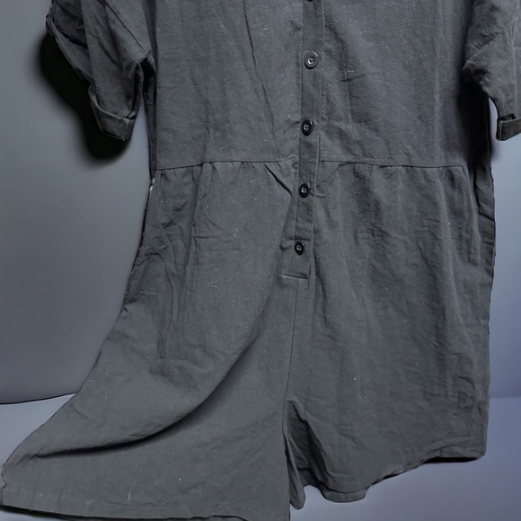 Chic & Breezy: Summer’s Must-Have Button Down Romper - Women Size Lg & Med! - Picture 12 of 14